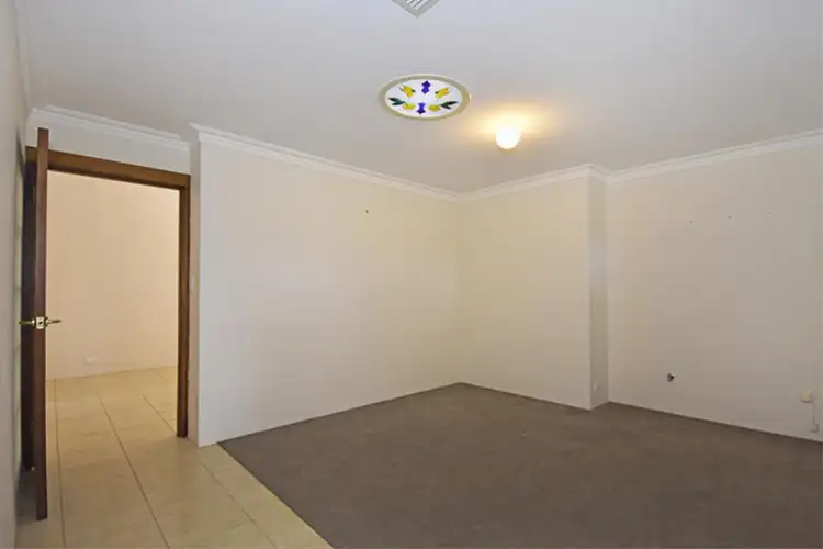 Fifth view of Homely house listing, 5 Roma Vista, Ellenbrook WA 6069