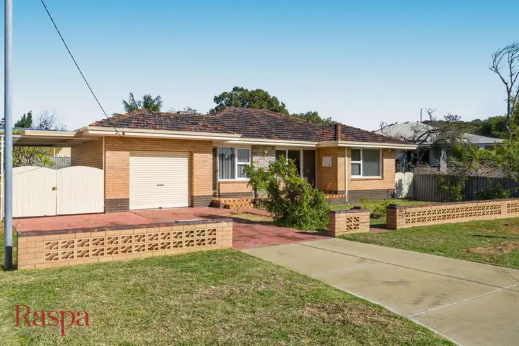 7 Davilak Avenue, Hamilton Hill WA 6163