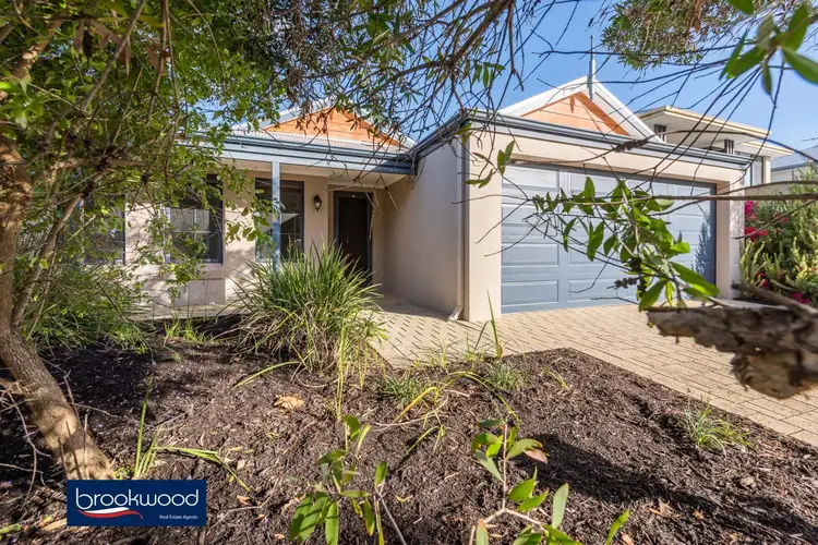 36 Aquaviva Cir, Viveash WA 6056
