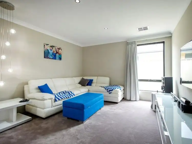 Third view of Homely house listing, 6 Soundview Rise, Yangebup WA 6164