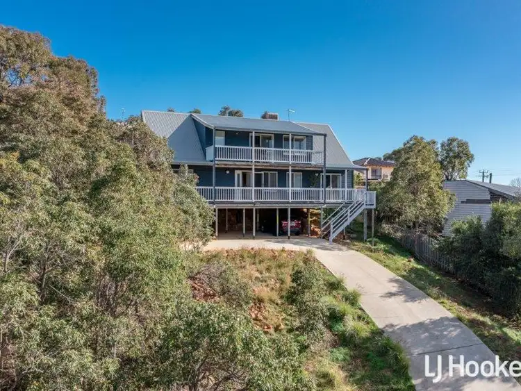 4 Emerald Place, Mount Richon WA 6112