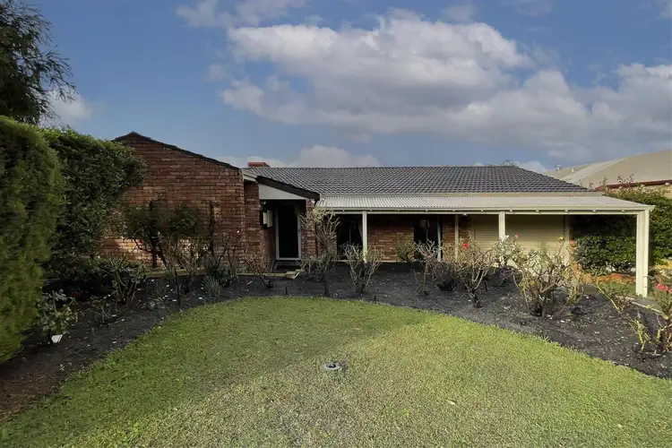 22 Holden Drive, Noranda WA 6062