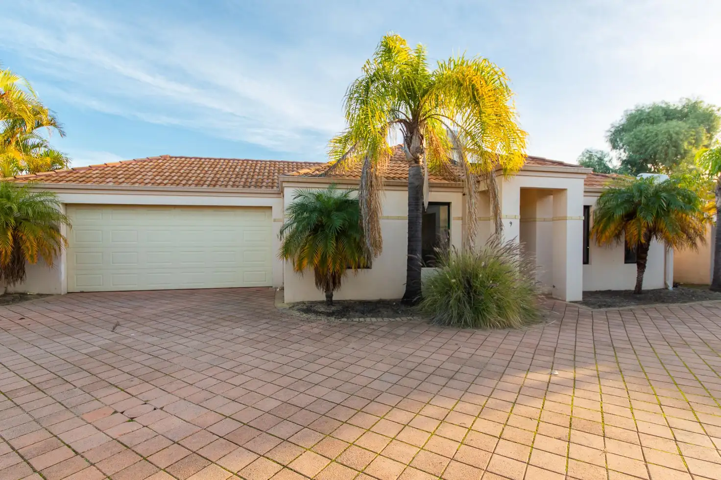 Main view of Homely villa listing, 9/19 Holton Way, Cannington WA 6107