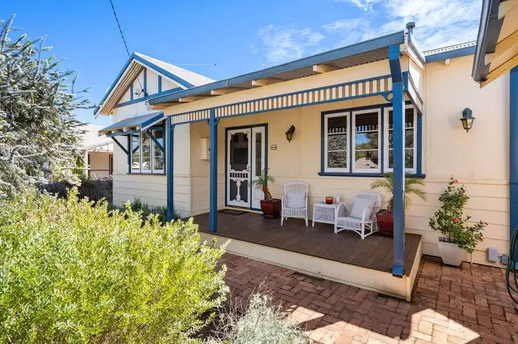 44 Ward Street, Lamington WA 6430