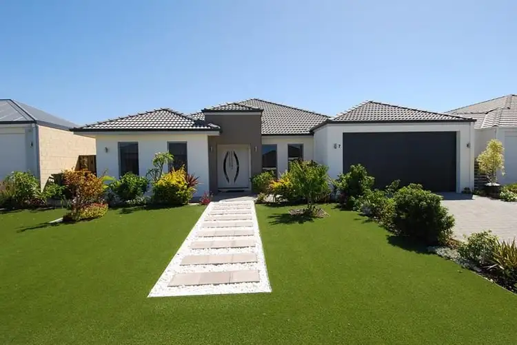 7 Flindell Avenue, Caversham WA 6055