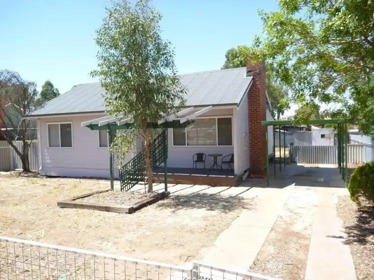 106 Newcastle  road, Northam WA 6401