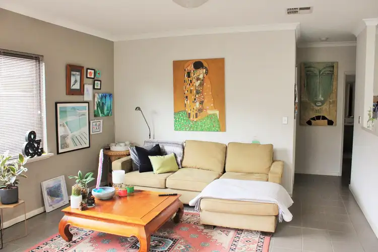 Sixth view of Homely villa listing, 6/25 Lonsdale Crescent, Waikiki WA 6169