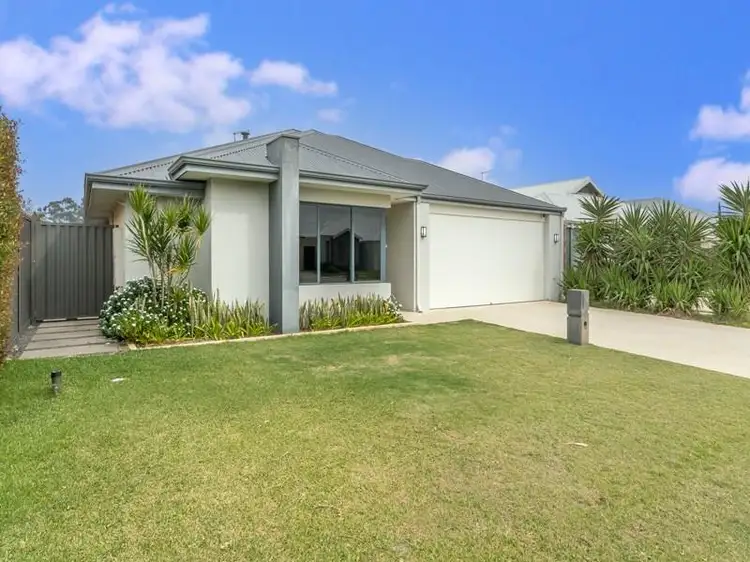 14 Laverick Street, Haynes WA 6112