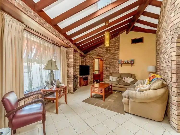 Second view of Homely house listing, 7 Tall Karri Close, Camillo WA 6111