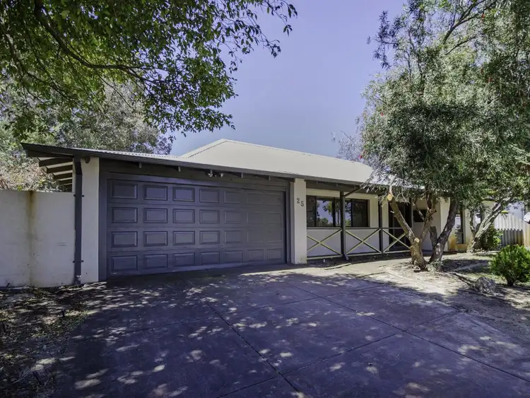 25 Broadhurst Crescent, Bateman WA 6150