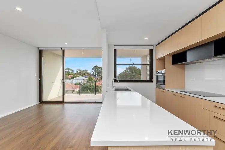 Sixth view of Homely unit listing, 7/66 Tain Street, Ardross WA 6153