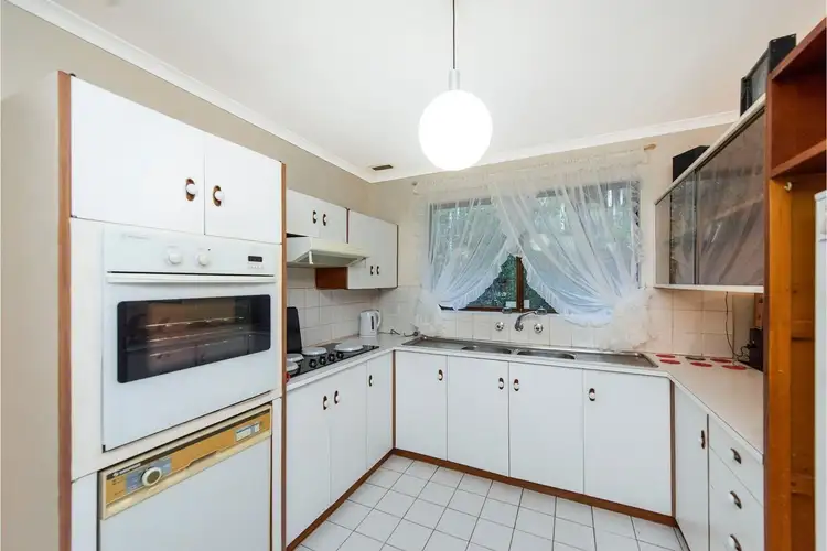 Seventh view of Homely house listing, 2 Sirdar Court, Gooseberry Hill WA 6076