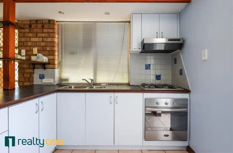 Sixth view of Homely house listing, 31 Chidzey Drive, Seville Grove WA 6112