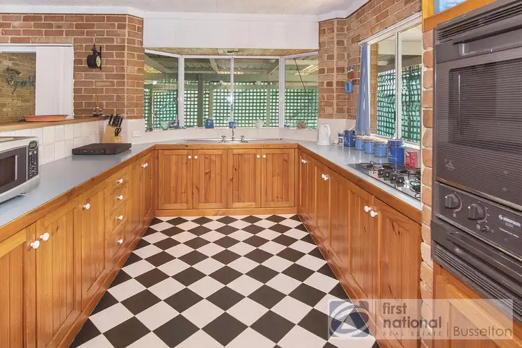 Seventh view of Homely house listing, 10 George Way, Broadwater WA 6280