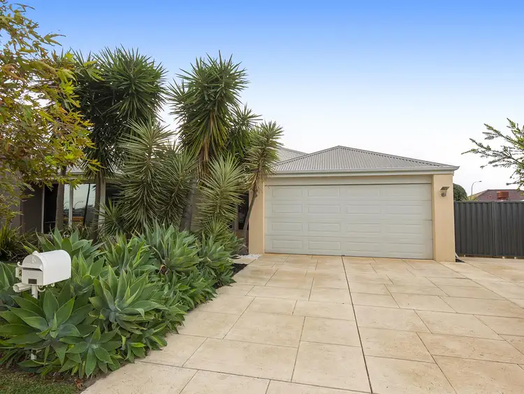 21 Satine Turn, Aveley WA 6069