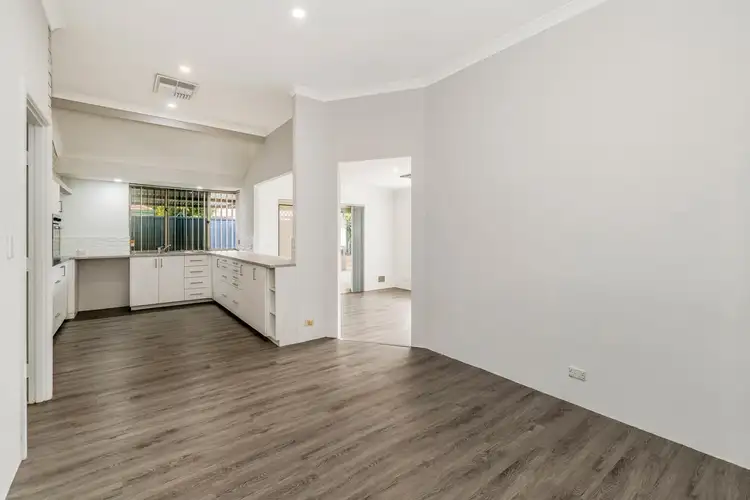Sixth view of Homely house listing, 35 The Avenue, Warnbro WA 6169