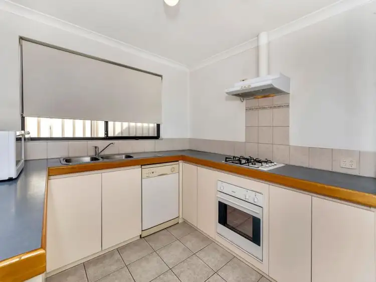 Fifth view of Homely unit listing, 4 / 26 Bickley Road, Cannington WA 6107