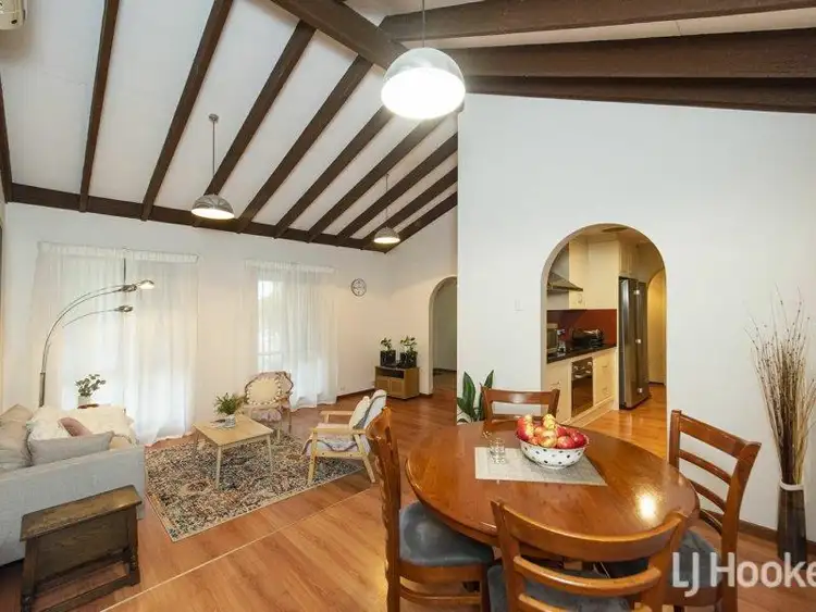 Second view of Homely house listing, 5 Hayes Court, Thornlie WA 6108