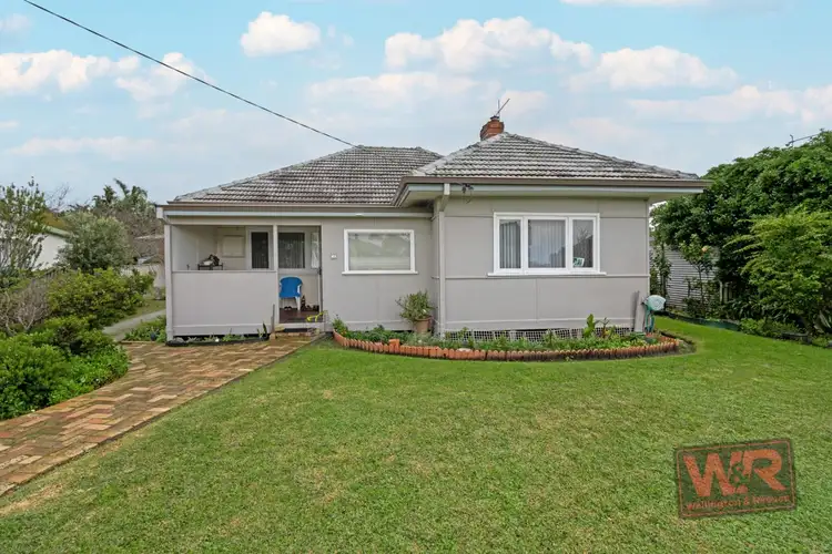Second view of Homely house listing, 7 Leslie Street, Yakamia WA 6330