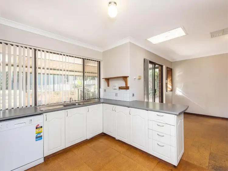 Second view of Homely house listing, 5 Petalite Place, Mount Richon WA 6112