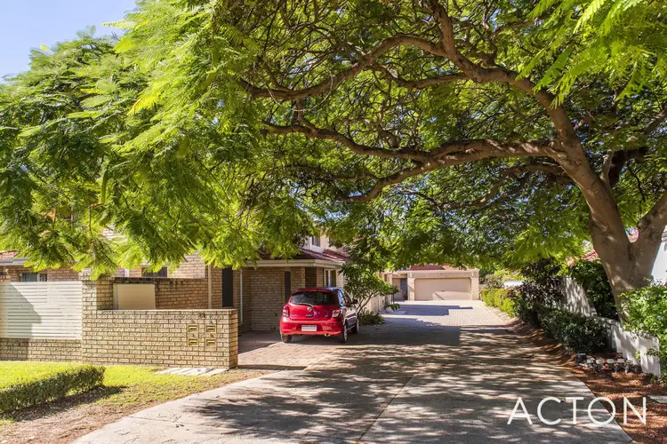 3/22 Fletcher St, Applecross WA 6153