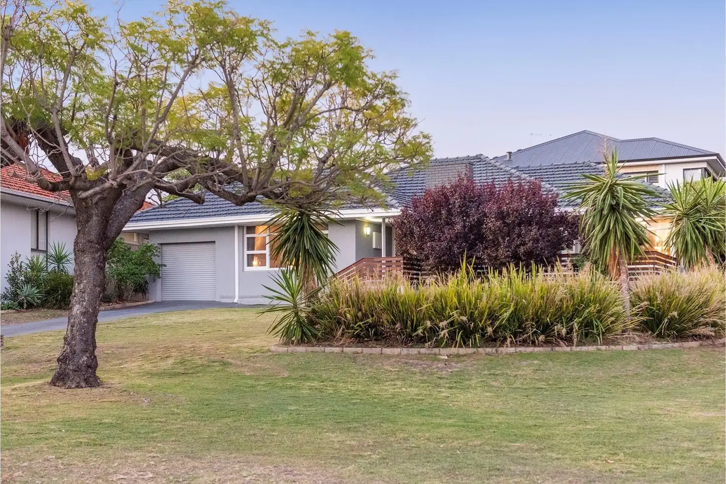 Main view of Homely house listing, 33 ELABANA CRESCENT, Dianella WA 6059
