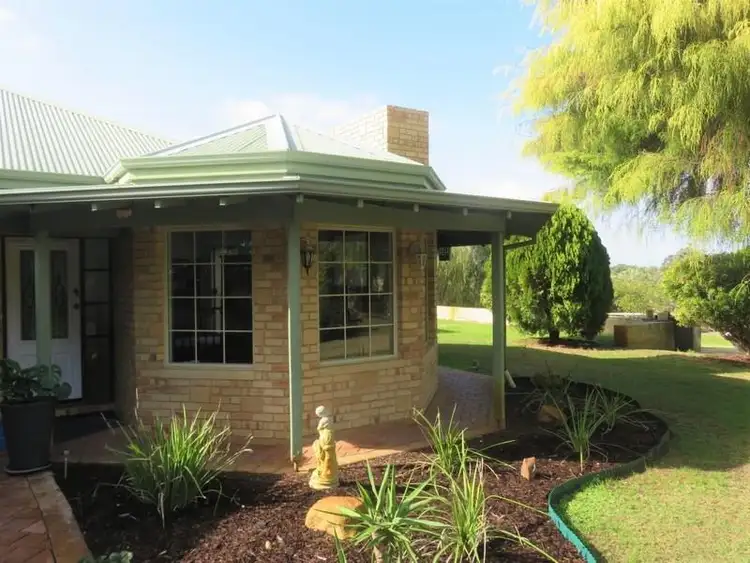 102 The Horseshoe, Wandi WA 6167