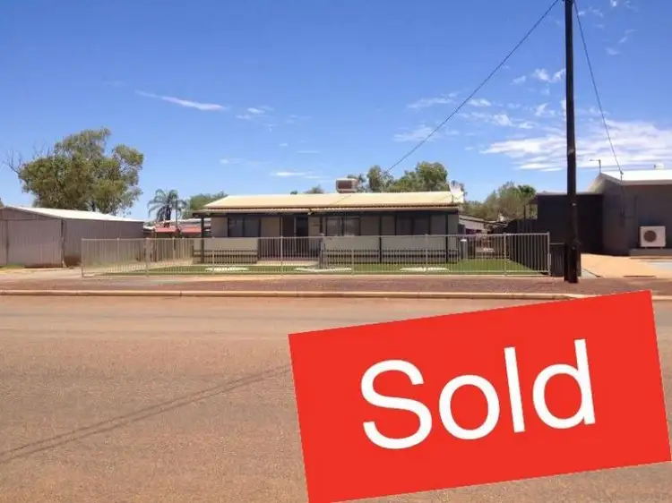 84 Oliver Street, Meekatharra WA 6642