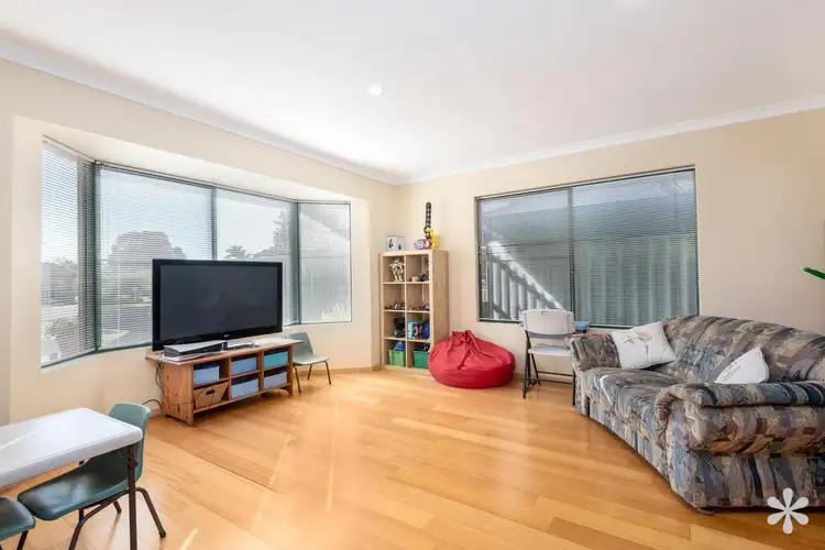 Second view of Homely house listing, 6 Eastney Court, Jandakot WA 6164