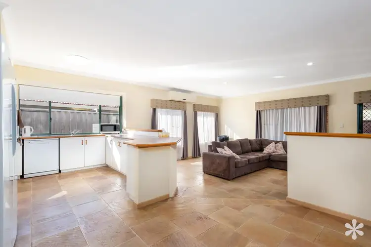Fifth view of Homely house listing, 6 Eastney Court, Jandakot WA 6164