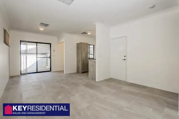 Fourth view of Homely villa listing, 3/33 Findon Crescent, Westminster WA 6061