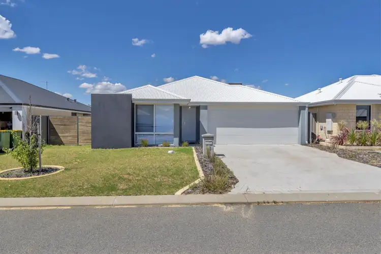 8 Sydney Way, South Yunderup WA 6208