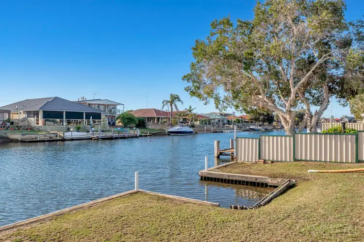 9 Woolah Place, South Yunderup WA 6208