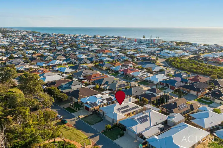 14 Carissa Turn, Halls Head WA 6210