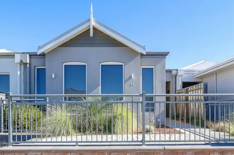 11 Powlett Link, Ellenbrook WA 6069