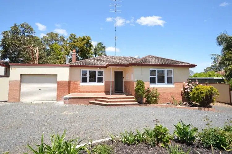 31 Jackson Street, Waroona WA 6215