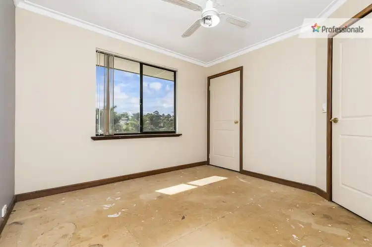 Seventh view of Homely house listing, 13 Bladon Way, Swan View WA 6056