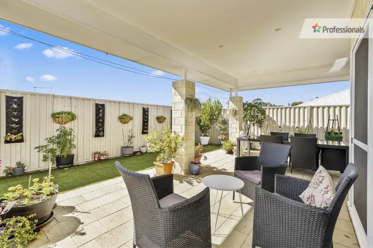 Second view of Homely house listing, 4 Panola Way, Sinagra WA 6065