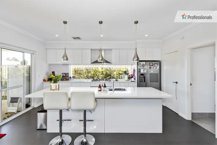 Fifth view of Homely house listing, 4 Panola Way, Sinagra WA 6065