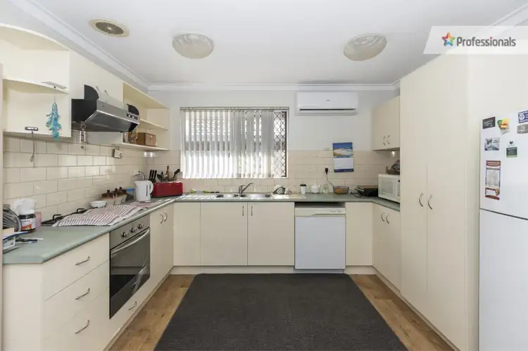 119 Natham Square, Swan View WA 6056
