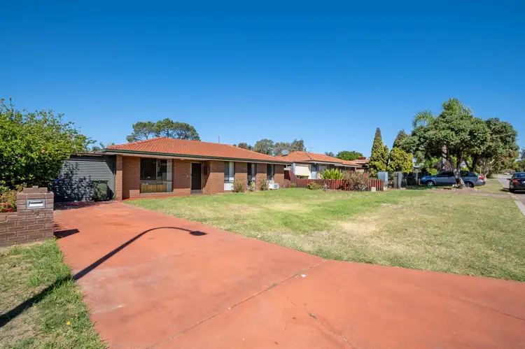 38 Barlee Way, Beechboro WA 6063