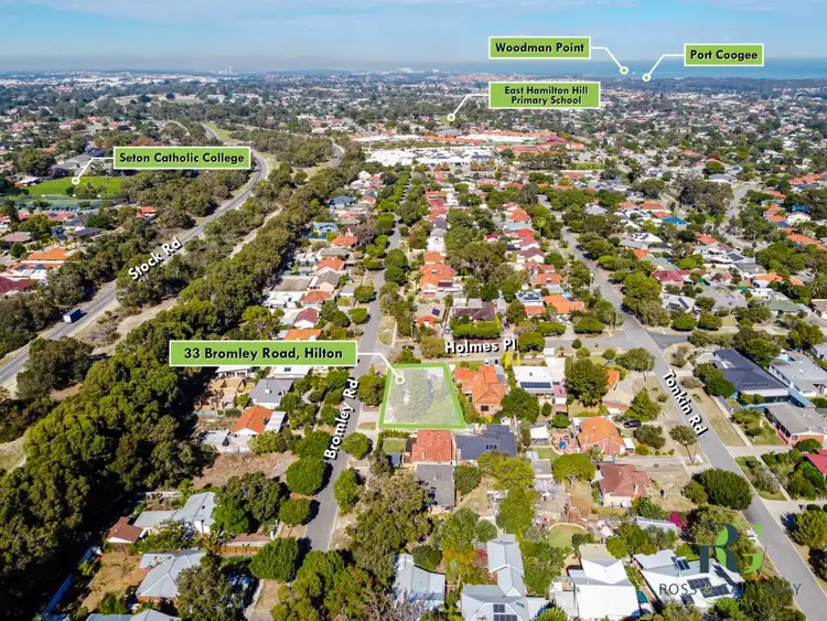 Second view of Homely house listing, 33 Bromley Road, Hilton WA 6163