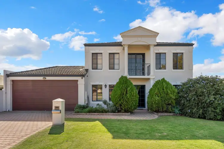 8 Hesford Avenue, Mount Pleasant WA 6153