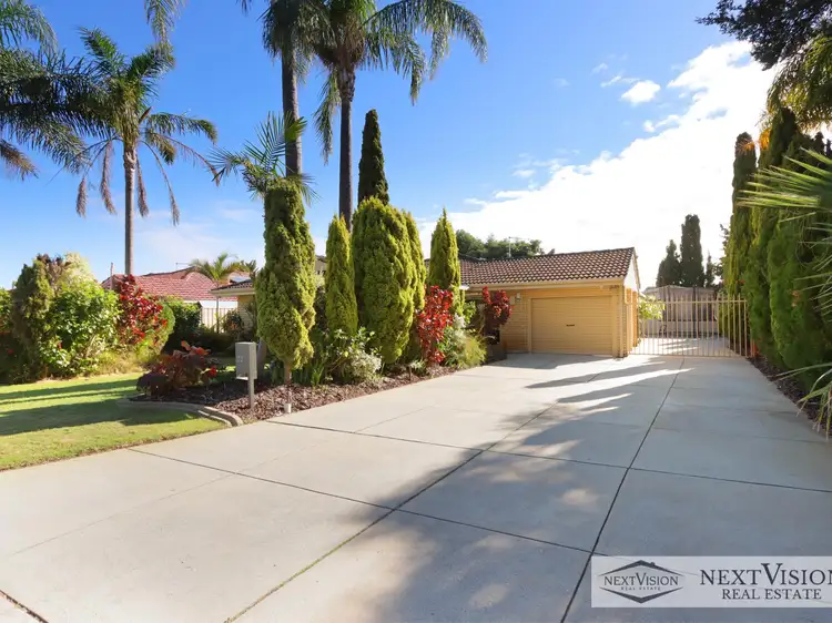 33 Parkway Gardens, Parmelia WA 6167