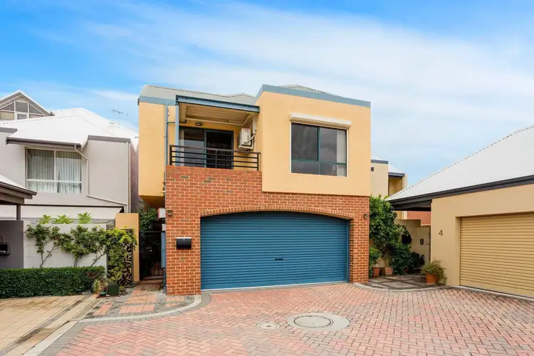 6 Laser Close, Ascot WA 6104