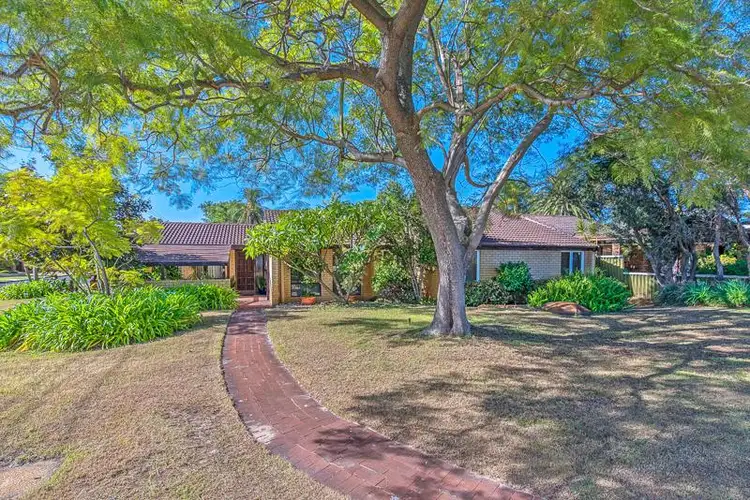 8 London Way, Bateman WA 6150