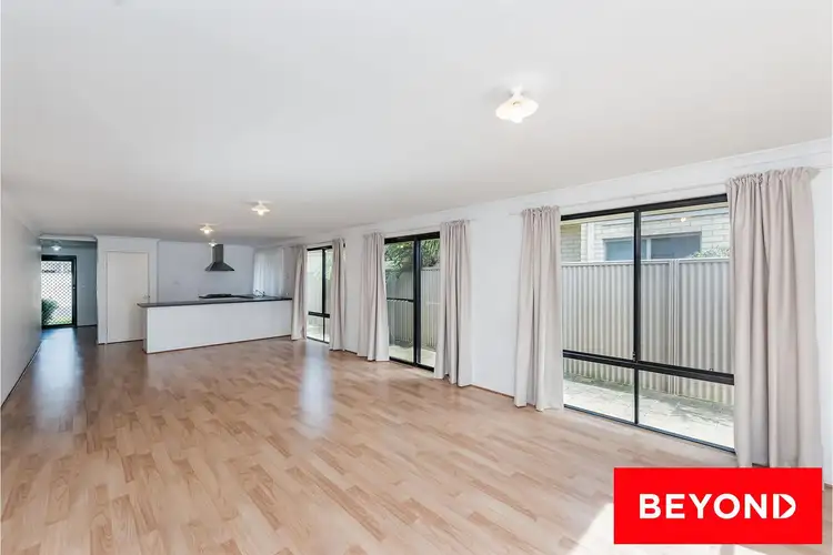 7 Grandis Bend, Southern River WA 6110