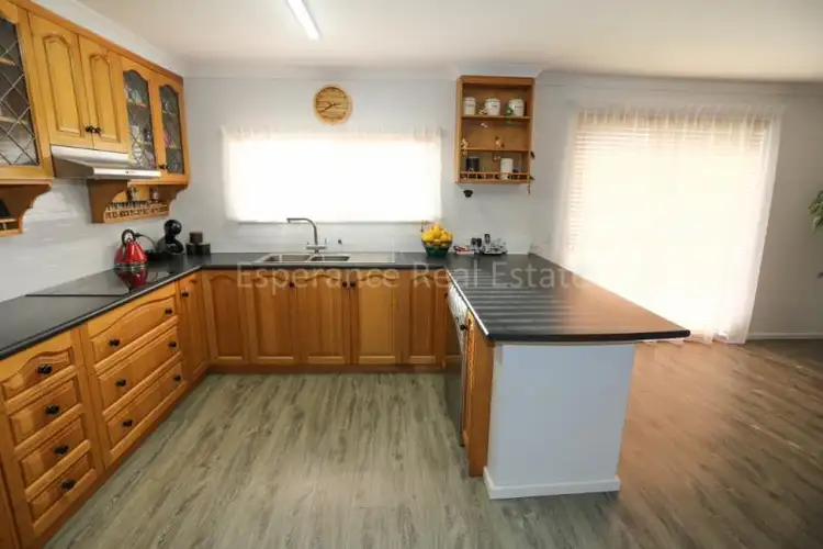 Seventh view of Homely house listing, 5 Blackboy Close, Castletown WA 6450