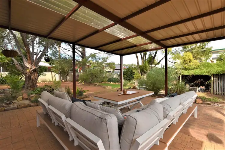 103 Salisbury Road, Swan View WA 6056