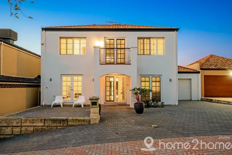 Main view of Homely house listing, 2/164 West Coast Highway, Scarborough WA 6019